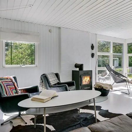 Sighwith - 500m From The Sea In Ne Jutland By Interhome Casa vacanze Hals